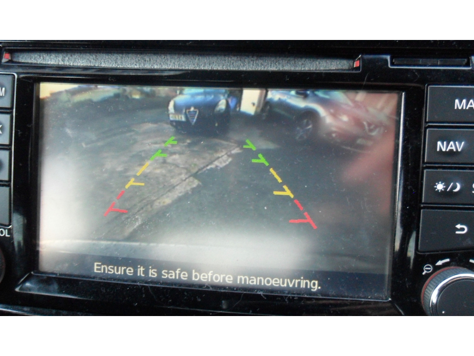 2013 Nissan Juke - image 17