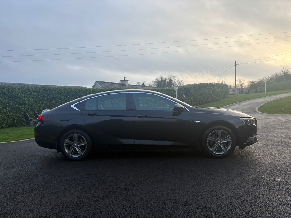 2020 Opel Insignia INSIGNIAGRAND S GRAND SPORT SRI-2.0 1 0JS68MBPU-SRI-2.0 170PS TURBO €19,950