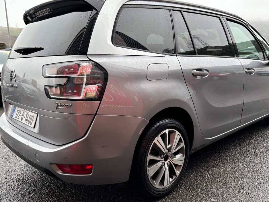 2017 Citroen Grand C4 Picasso - image 17