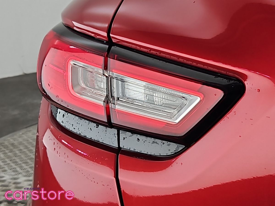 2018 Renault Clio - image 16