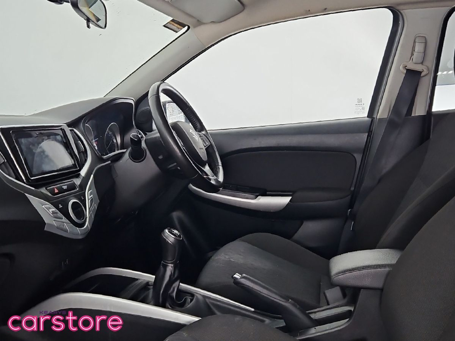 2016 Suzuki Baleno - image 12