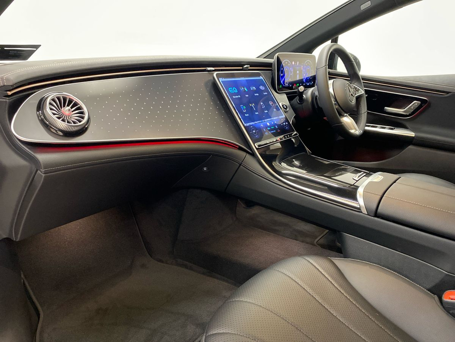 2025 Mercedes-Benz EQE - image 6
