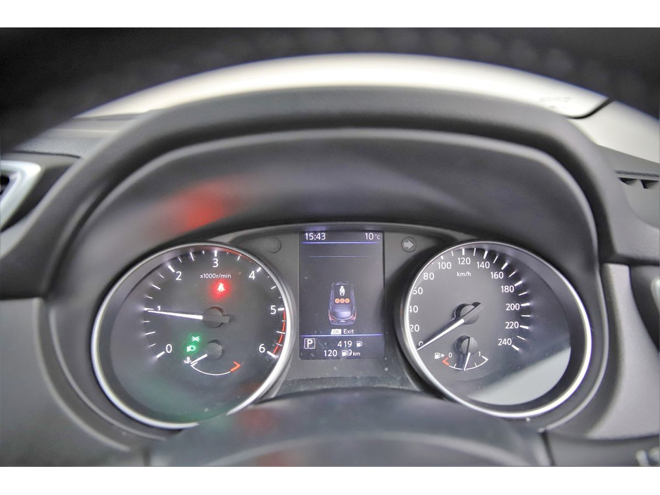 2021 Nissan Qashqai - image 14