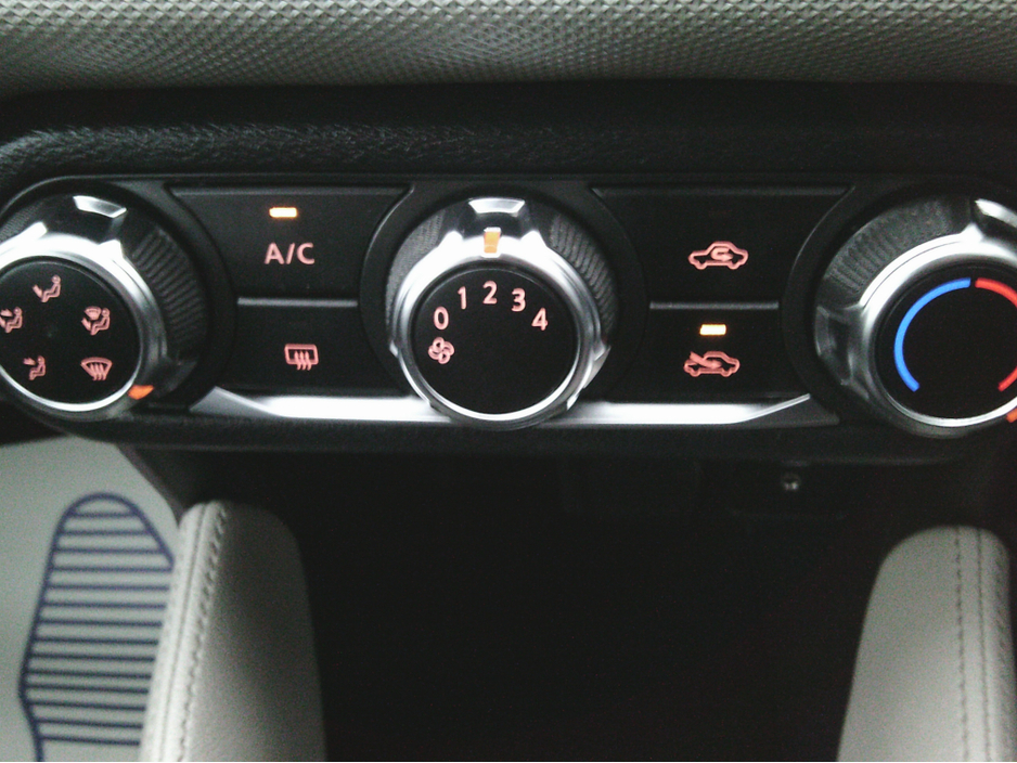 2021 Nissan Micra NCT 2027, AUTOMATIC   IRISH CAR,  SV MODEL, CRUISE, LOW  KMS. €14,999