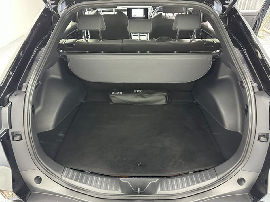 2024 Toyota bZ4X - image 25