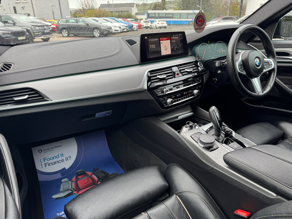 2019 BMW 5 Series - image 21