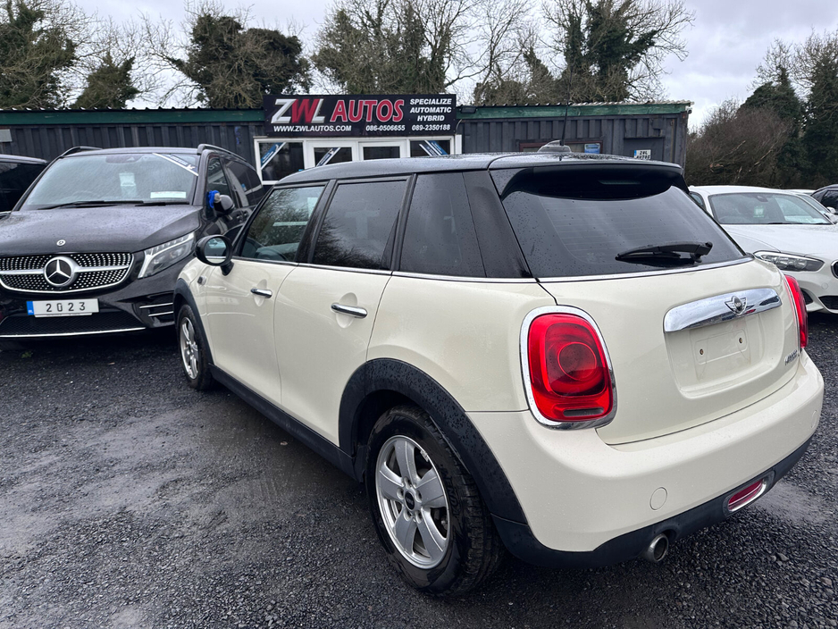 2014 MINI Hatch  €10,950