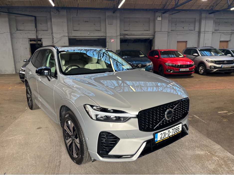 2023 Volvo XC60 T6 PHEV PLUS DARK AWD 5DR AUTO €39,750