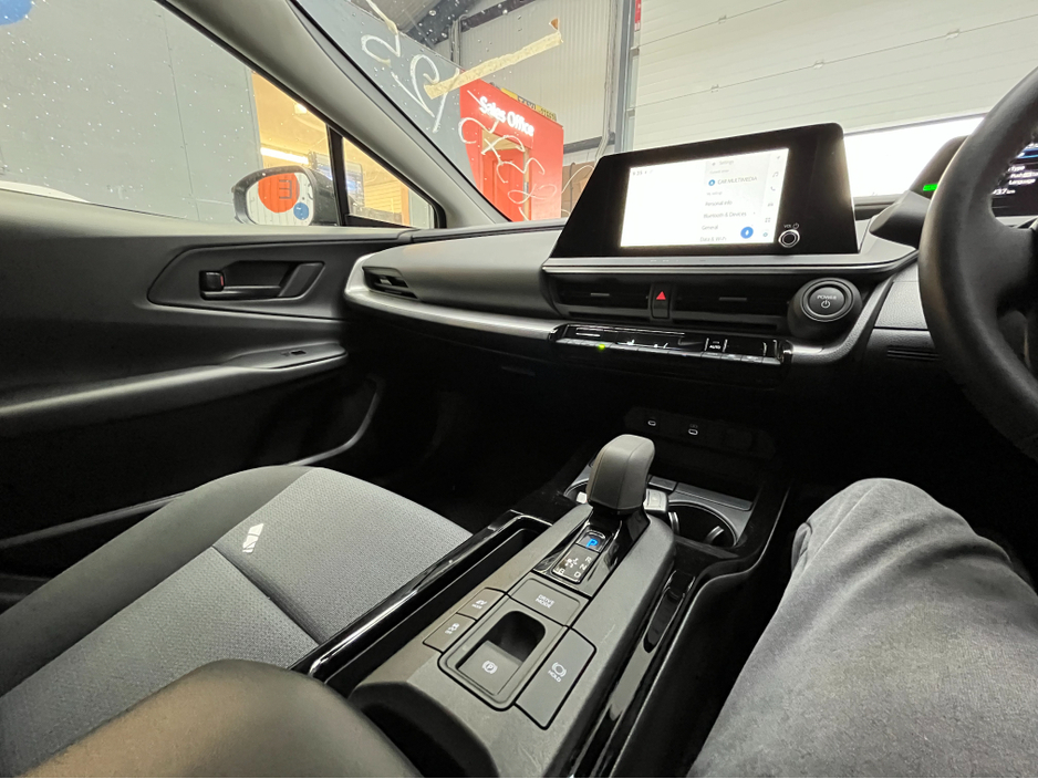 2025 Toyota Prius - image 15