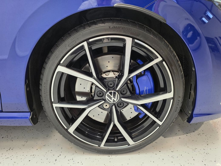 2022 Volkswagen Golf *R 2.0 TSI 320HP 4M*DSG* €49,950