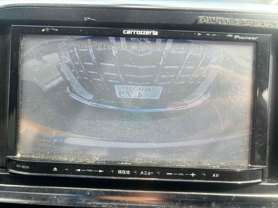 2016 Toyota Sienta - image 10