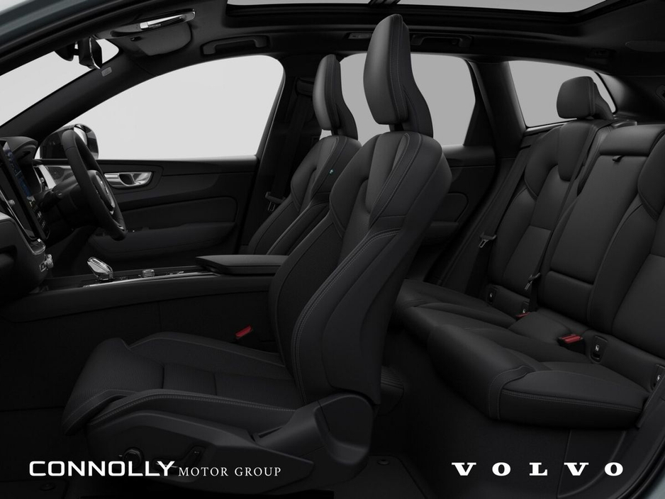 2026 Volvo XC60 - image 5