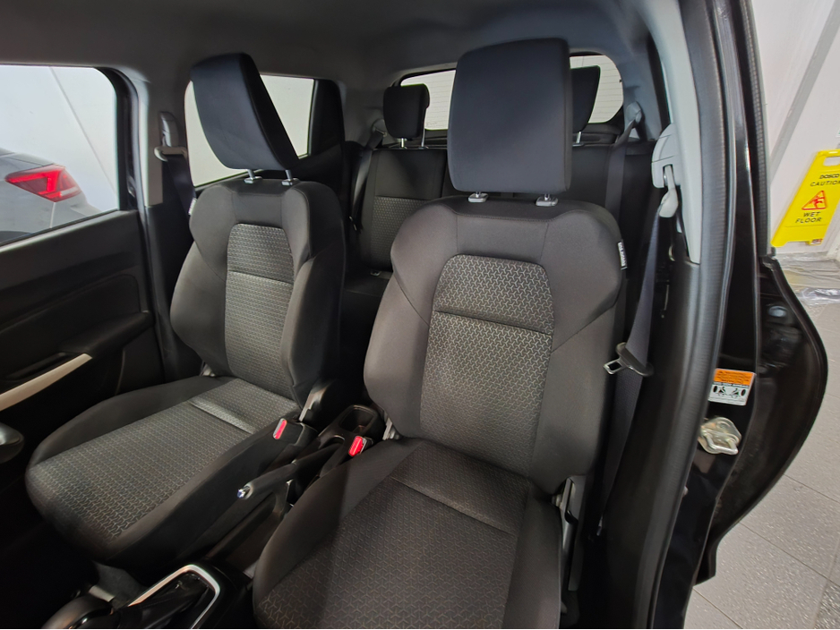 2024 Suzuki Swift - image 10