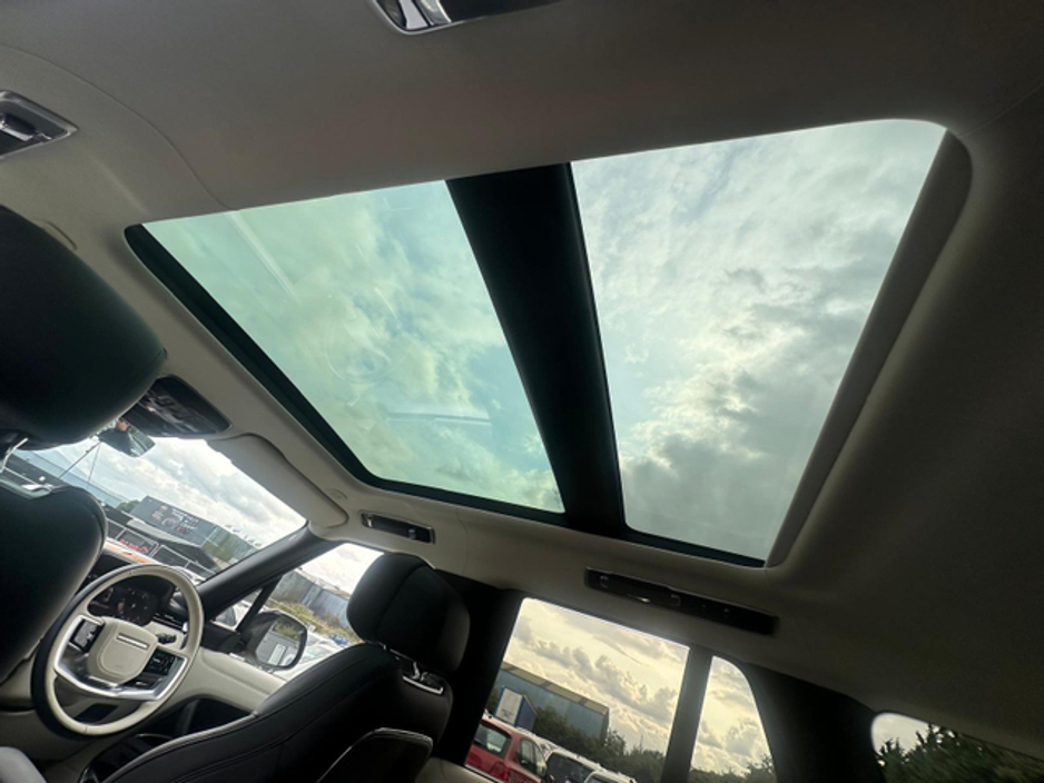 2024 Land Rover Range Rover - image 17