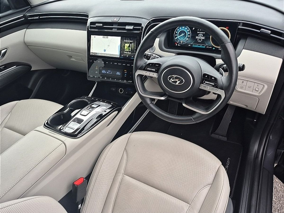 2023 Hyundai Tucson - image 9