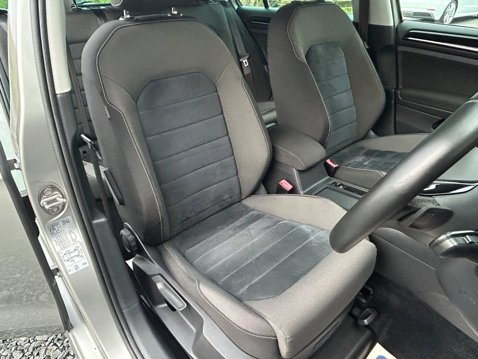 2018 Volkswagen Golf - image 22