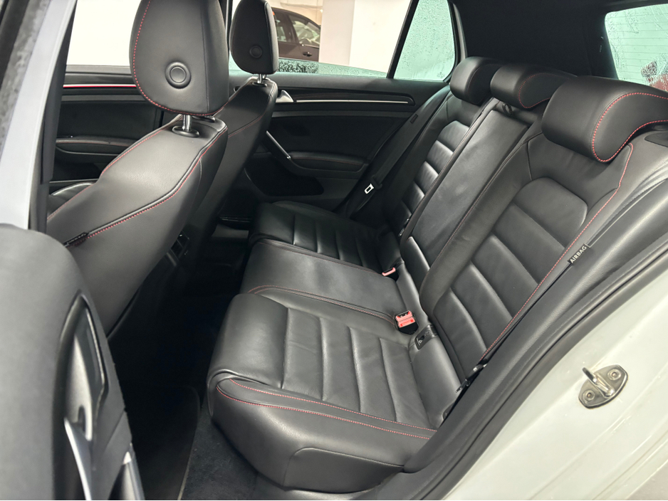 2013 Volkswagen Golf VOLKSWAGEN GOLF GTI DSG 220BHP*KEYLESS ENTRY & START*HEATED BLACK LEATHER SEATS*ELECTRIC SEATS*DCC & ACC*TRADE INS WELCOME* €16,950