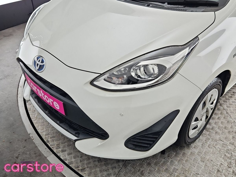 2020 Toyota Aqua - image 18