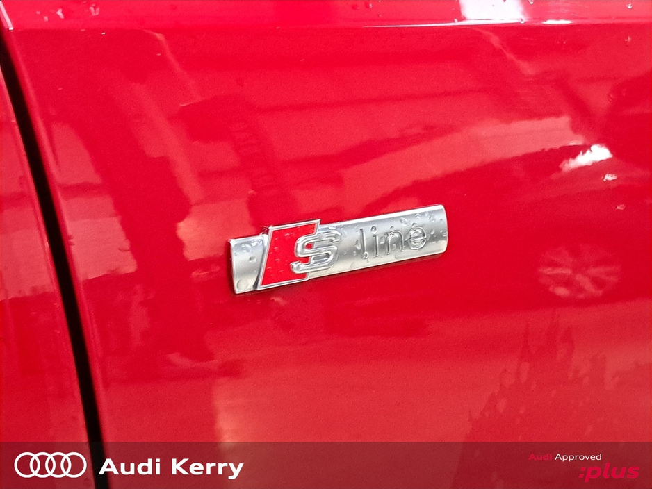 2017 Audi A4 - image 31