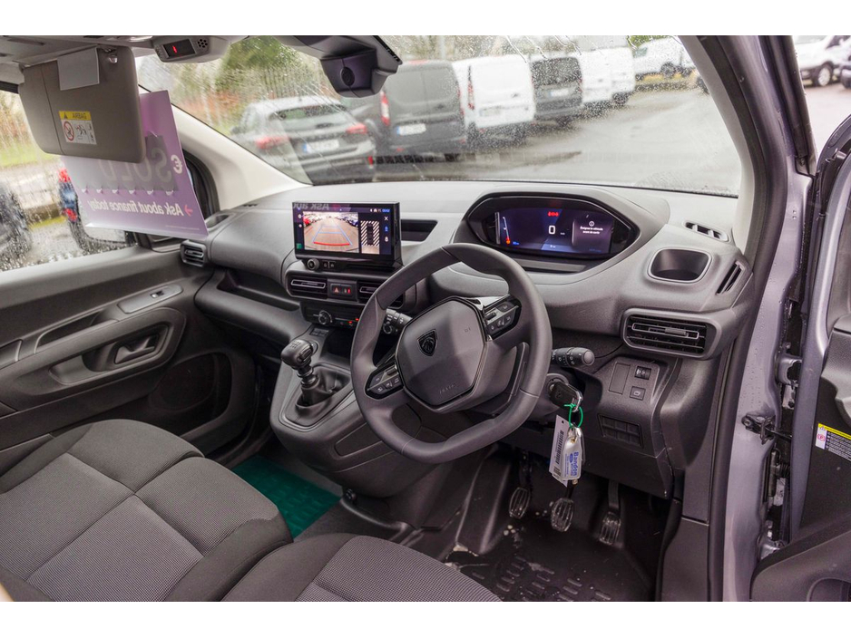 2026 Peugeot Partner 2026 PRE REG OFFER PARTNER PROF PLUS 1.5 HDI 100 €23,750