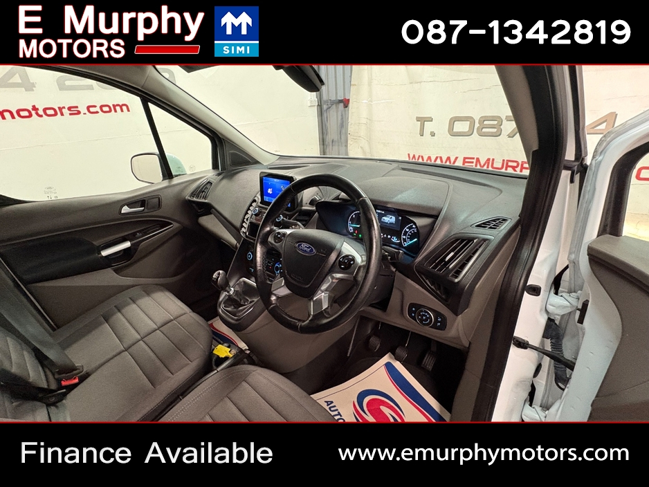 2023 Ford Transit Connect - image 19