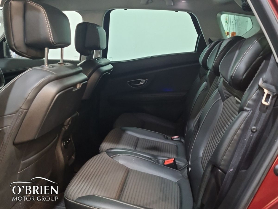2019 Renault Scenic - image 11