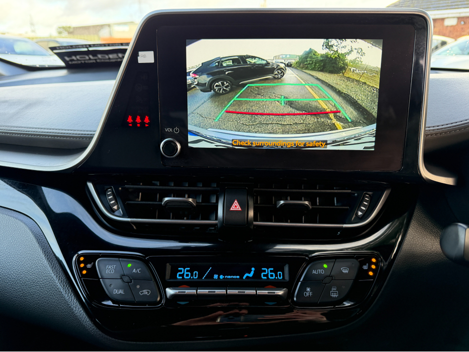 2023 Toyota C-HR KEYLESS ENTRY..FOLDING MIRRORS €22,950