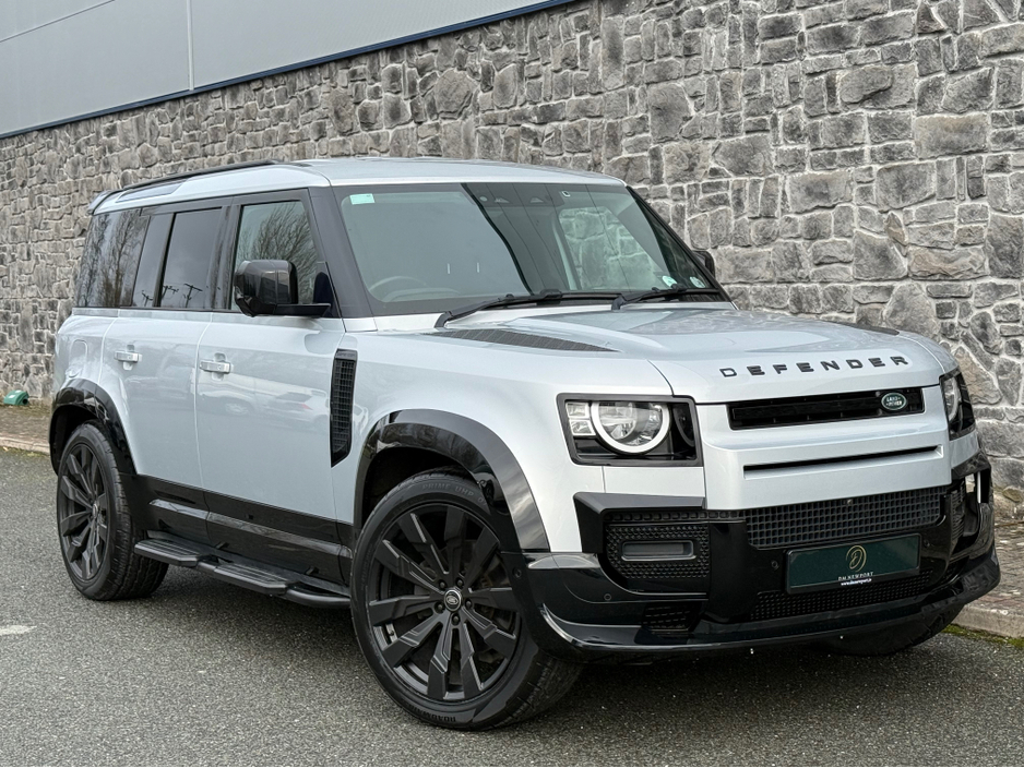 2023 Land Rover Defender 110 3.0 D  HARD TOP S 2 SEAT COMM €63,500