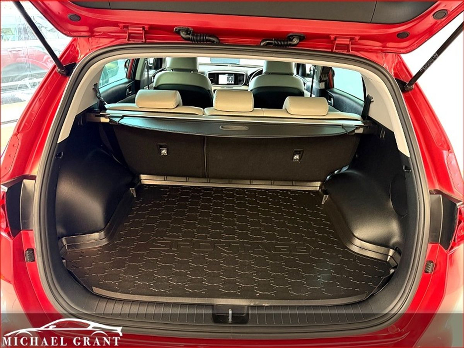 2020 Kia Sportage K3 1.6 CRDI MILD HYBRID FULL KIA HISTORY / HIGH SPEC €20,750