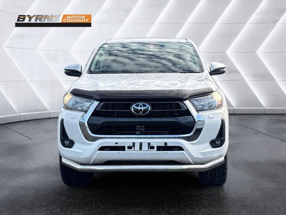 2022 Toyota Hilux ICON 4WD D-4D DCB €26,995