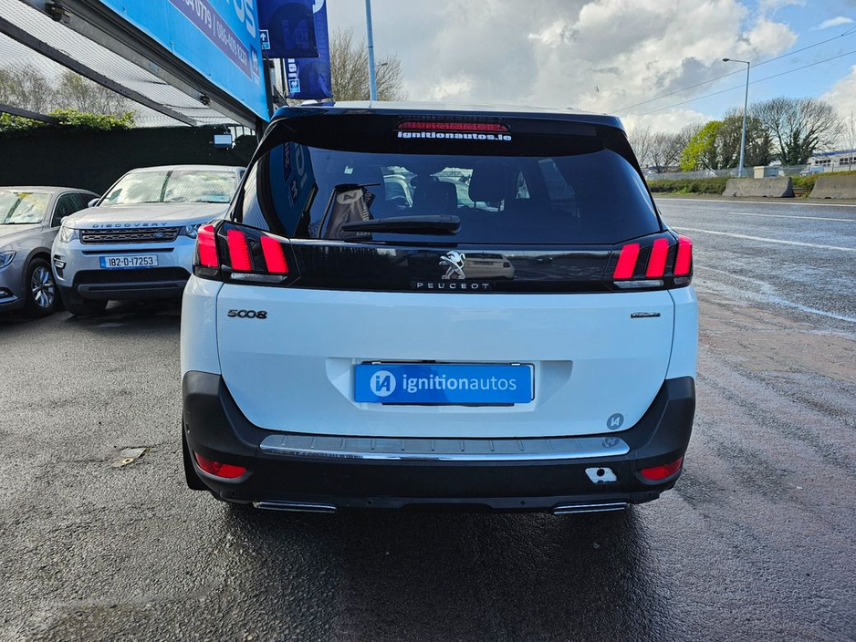 2018 Peugeot 5008 - image 6