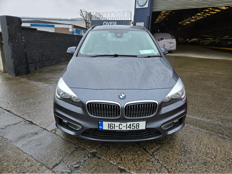 2016 BMW 2 Series Gran Tourer - image 11