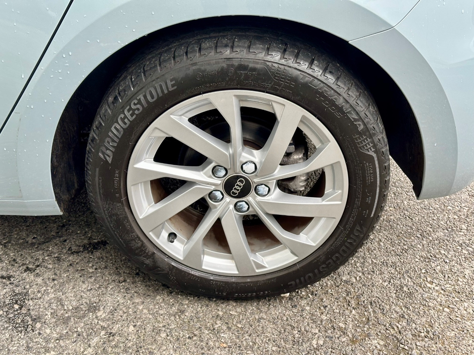 2022 Audi A1 - image 8