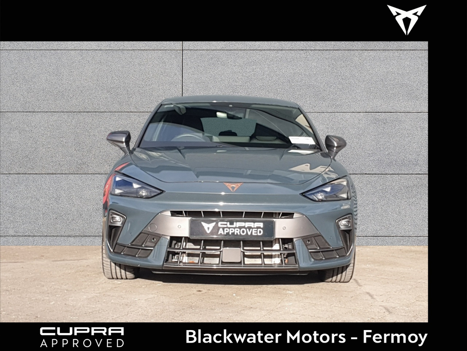 2025 Cupra Leon - image 2