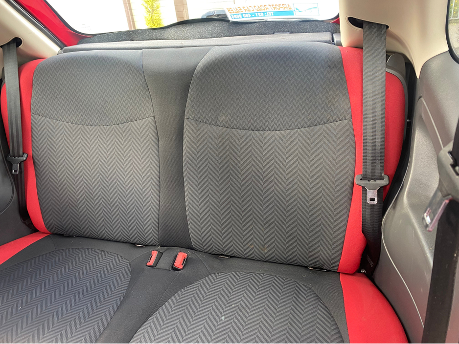 2017 Fiat 500 - image 11