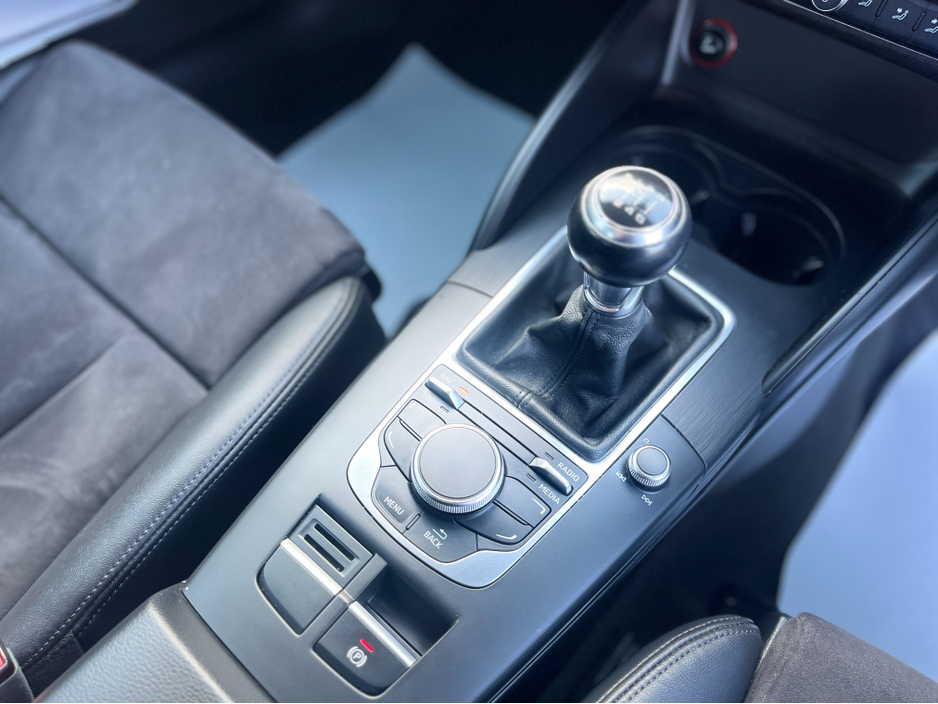 2013 Audi A3 - image 11