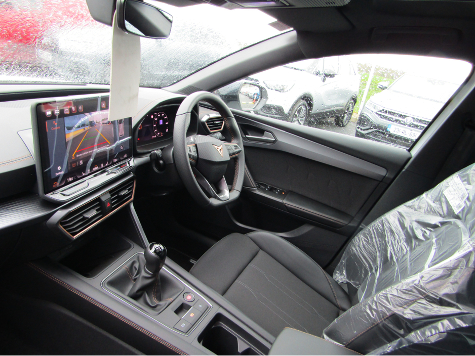 2026 Cupra Leon - image 9