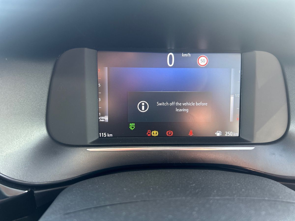 2025 Opel Corsa - image 12