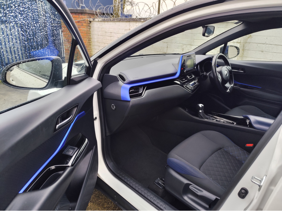 2020 Toyota C-HR 1.8 DYNAMIC HEV CVT AUTO SAT NAV-REV CAM 5DR SUV €17,750