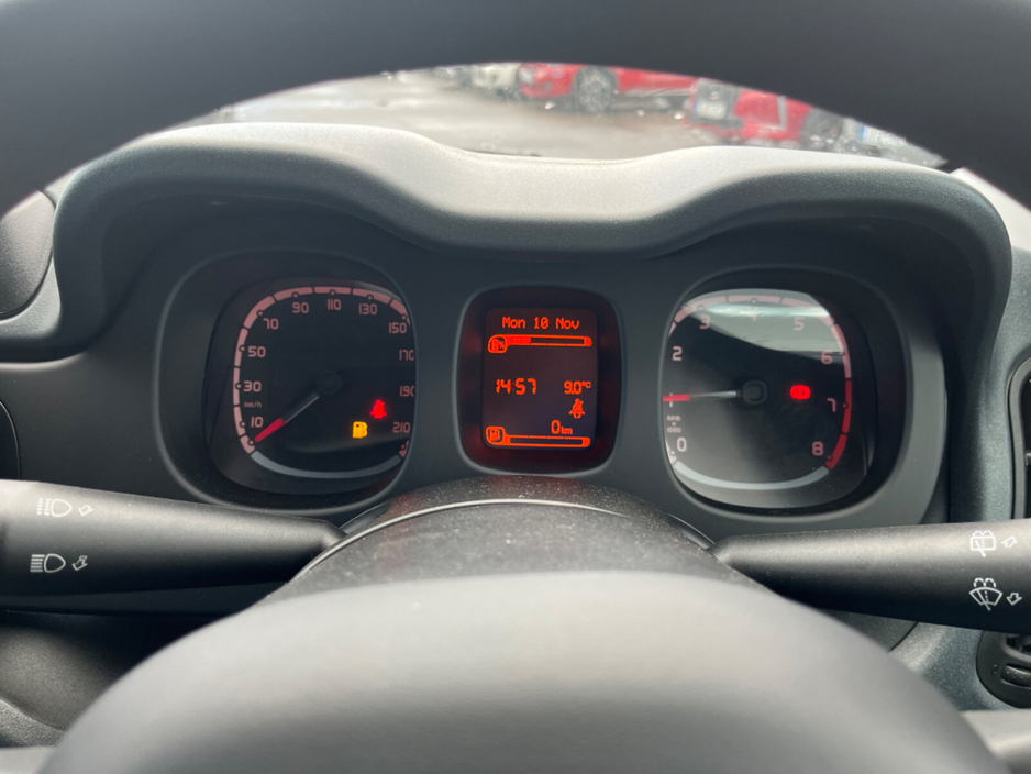2025 Fiat Panda Panda 1.0 70 HP 5 Seat €17,450