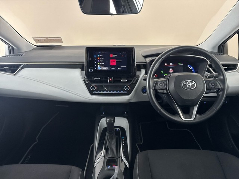 2023 Toyota Corolla SOL H/B Hybrid €28,950