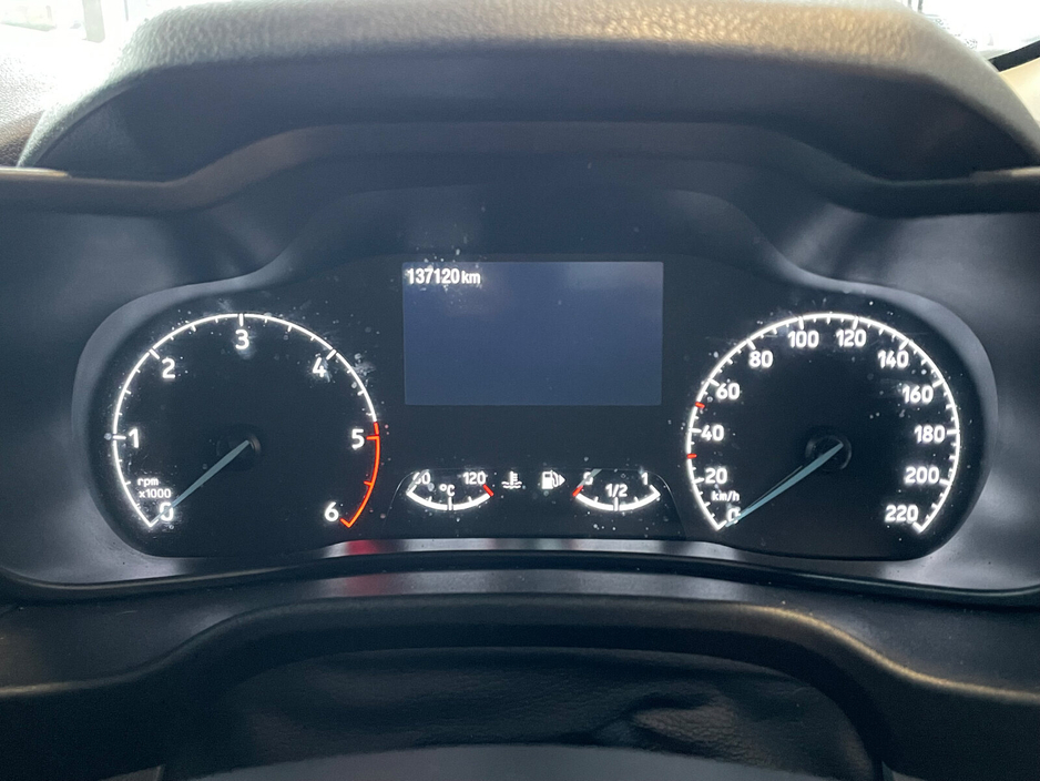 2022 Ford Transit Connect  €11,800