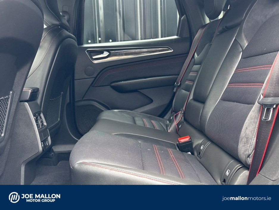 2022 Renault Arkana R.S. LINE E-TECH HYBRID 145 AUTO €26,950