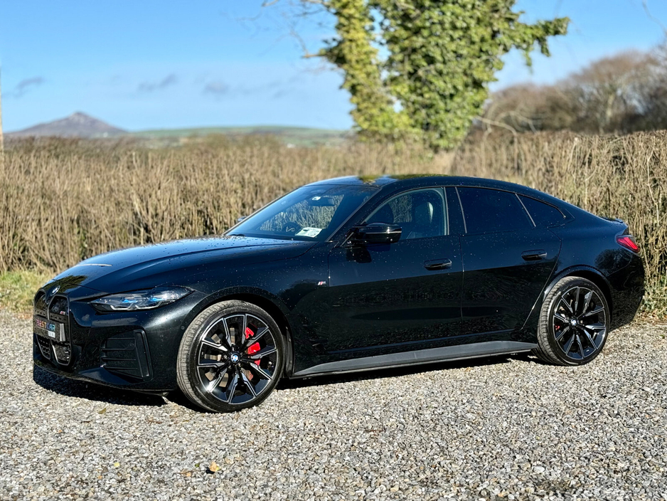 2023 BMW i4 - image 6