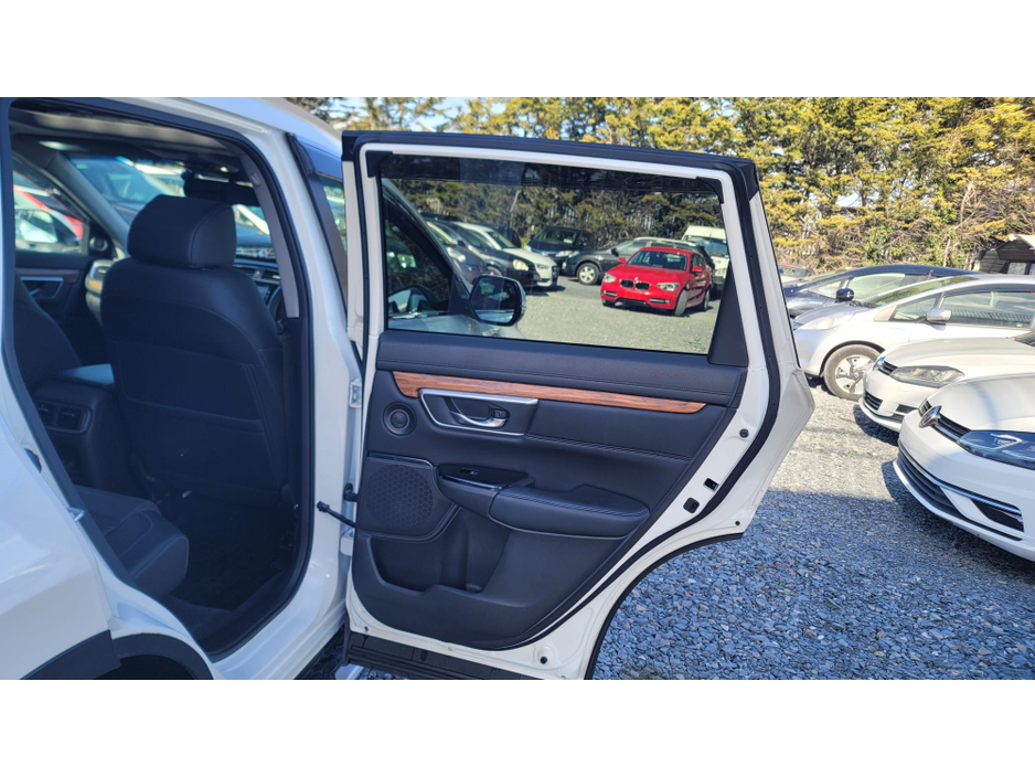 2017 Honda CR-V - image 15