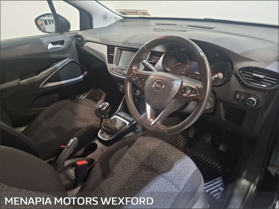 2023 Opel Crossland - image 6
