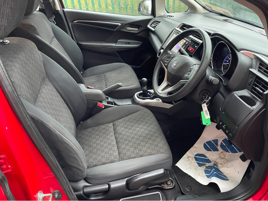 2016 Honda Jazz 1.3 I VTEC ES 5DR VERY GOOD! €9,995