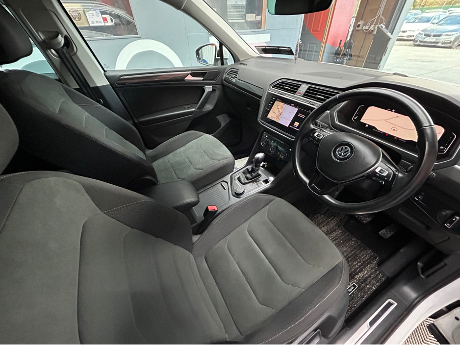 2020 Volkswagen Tiguan €28950! 2020 VW TIGUAN 2.0 TDI HIGHLINE 4MOTION / HUD, HEATED SEATS, 360 Cameras €28,950