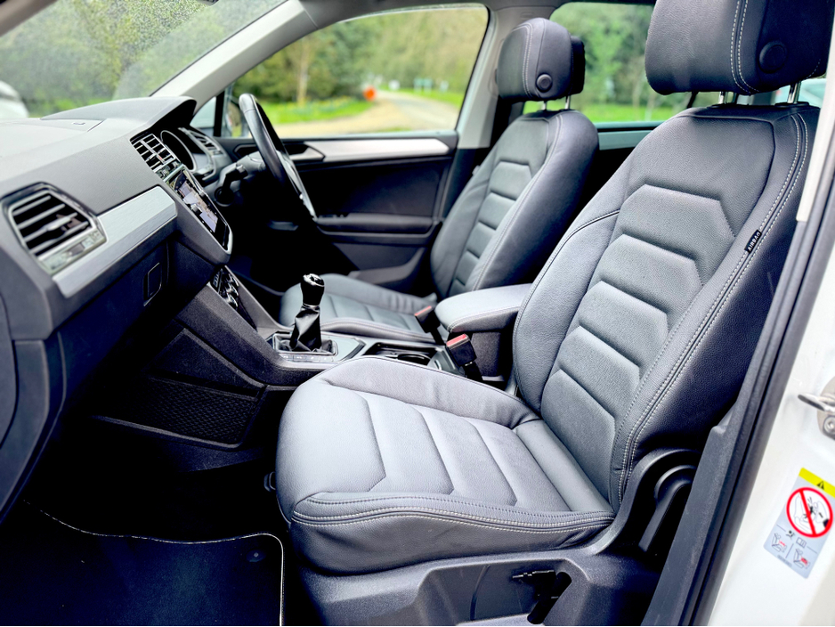 2019 Volkswagen Tiguan - image 20