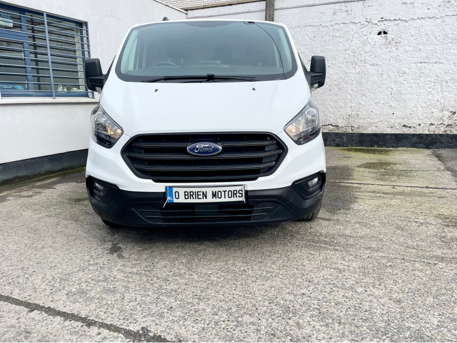 2023 Ford Transit Custom - image 37